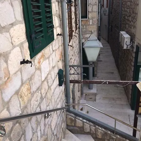 Apartment Apartman Ivamar